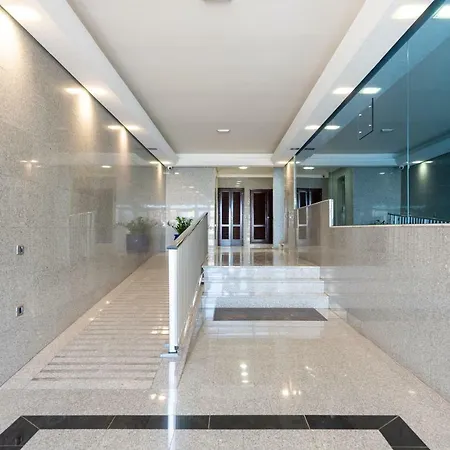 Sunny Atlantic * Puerto De Mogan